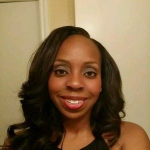 Meet your Posher, Sandria